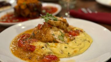 1853 Bistro & Bar Chicken and Mashed Potatoes 